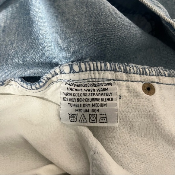 Mainstreet Blues Women’s Plus Size 24W Light Wash Denim Capri Pants 100% Cotton - Picture 6 of 7